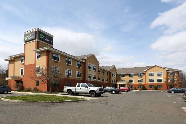 Extended Stay America Suites - Hartford - Meriden image 1