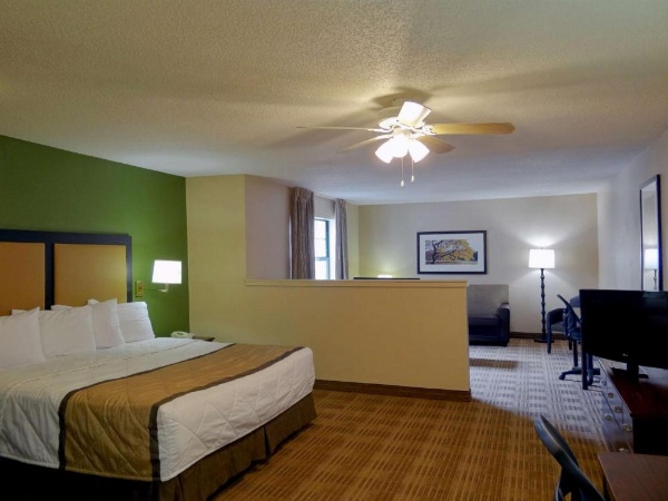 Extended Stay America Suites - Hartford - Meriden image 23