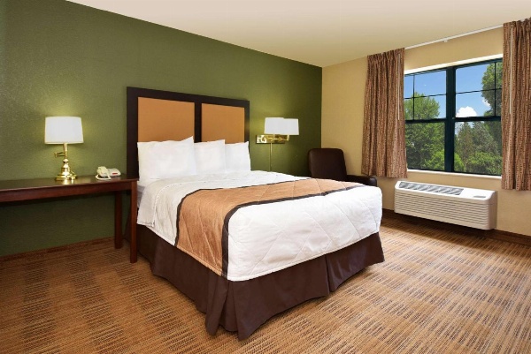 Extended Stay America Suites - Hartford - Meriden image 6